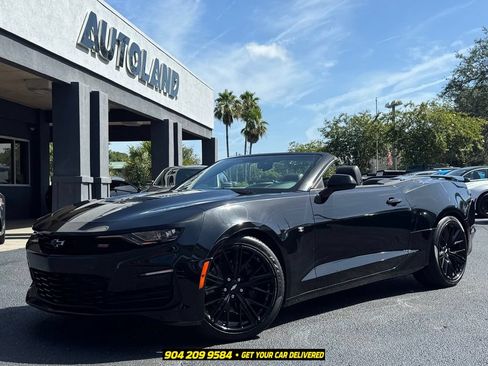 Used 2019 Chevrolet Camaro SS RWD image 1
