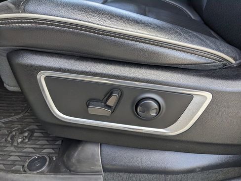 Used 2023 RAM 1500 Laramie image 54