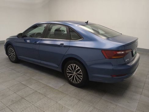 Used 2019 Volkswagen Jetta SE FWD image 3