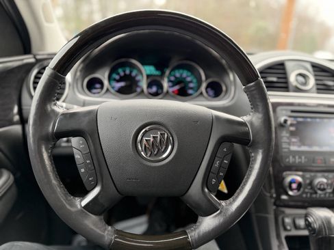Used 2015 Buick Enclave Leather image 17