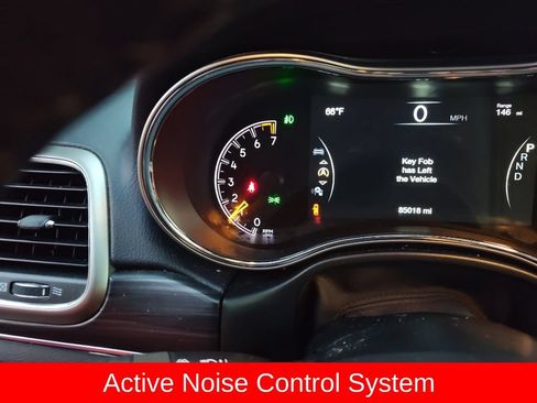 Used 2020 Jeep Grand Cherokee Limited w/ Luxury Group II AWD/4WD image 10