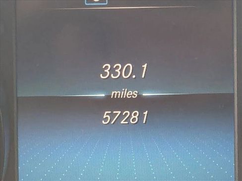 Used 2022 Mercedes-Benz GLC 300 image 11