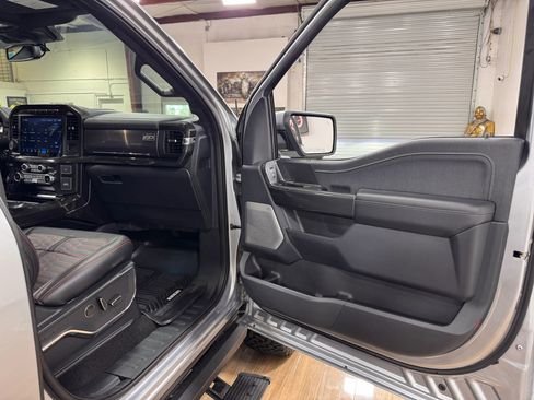 Used 2022 Ford F150 Lariat Limited w/ Equipment Group 502A High image 23