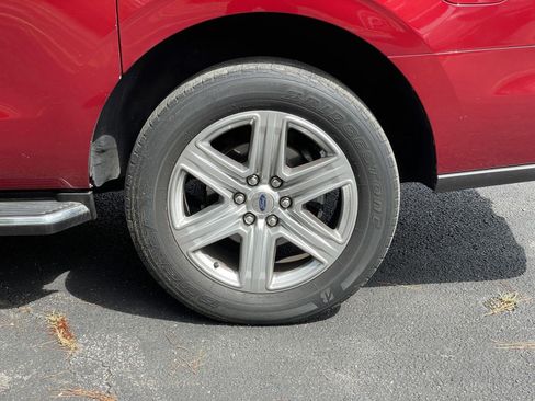Used 2019 Ford Expedition Max XLT w/ Equipment Group 202A RWD image 57