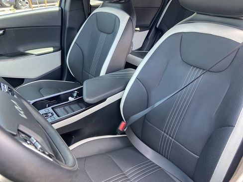 Used 2022 Kia EV6 GT-Line RWD image 16