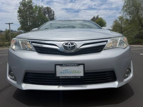 Used 2012 Toyota Camry XLE FWD image 8