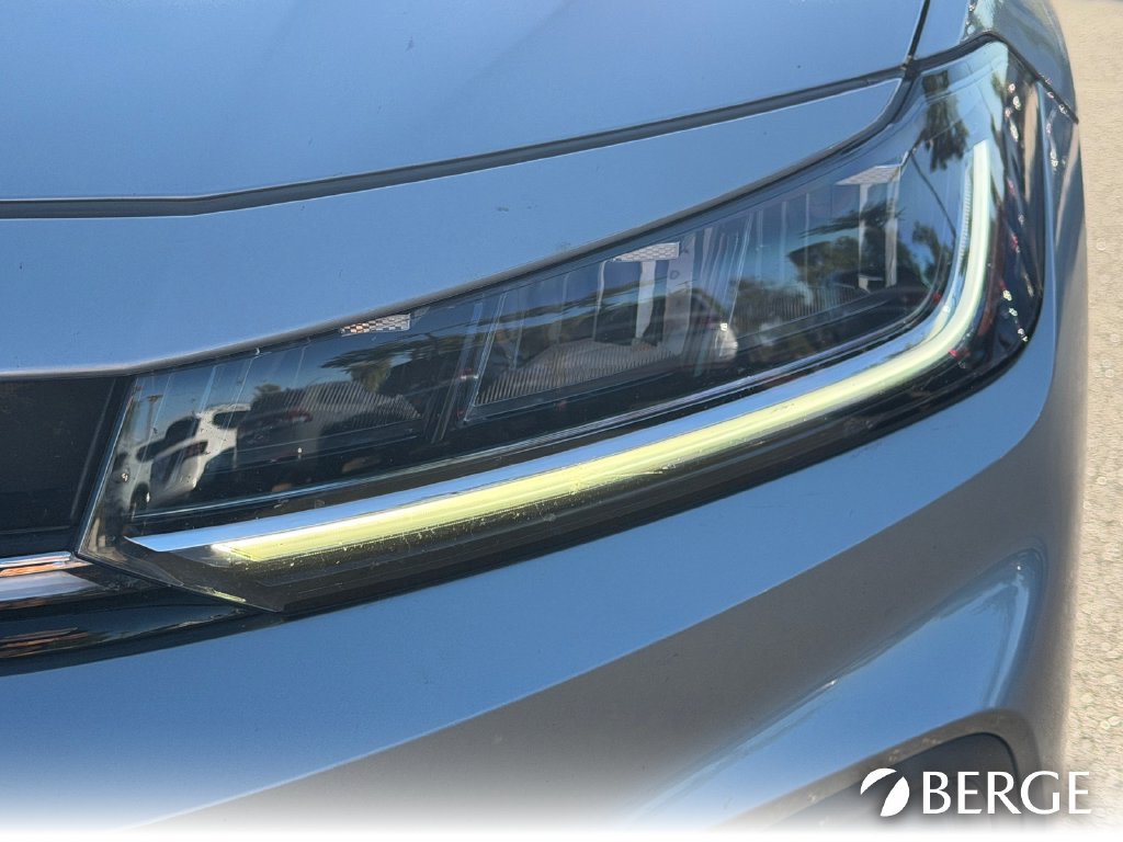 Used 2025 Volkswagen Jetta Sport FWD image 12