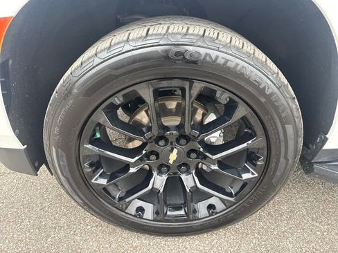 Used 2022 Chevrolet Tahoe LS image 12