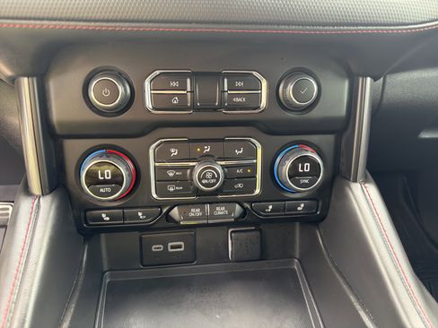 Used 2023 Chevrolet Tahoe RST w/ RST Performance Edition AWD/4WD image 19