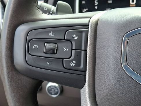 Used 2024 GMC Sierra 1500 Denali w/ Technology Package AWD/4WD image 16