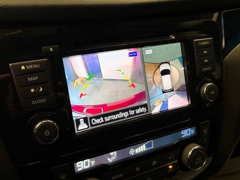 Used 2021 Nissan Rogue Sport SL image 14