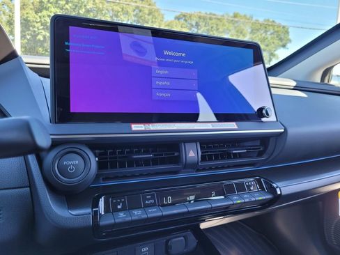 New 2026 Toyota Prius Plug-In Hybrid image 22