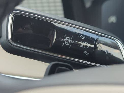 Used 2023 Lincoln Corsair FWD image 23