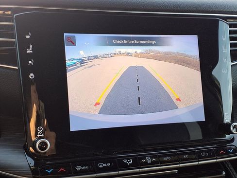 Used 2024 Jeep Wagoneer L Series II w/ Flexible Seating Group image 10