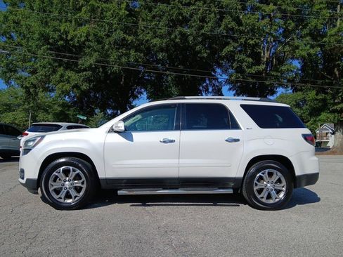 Used 2016 GMC Acadia SLT FWD image 1