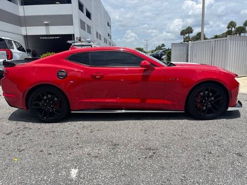 Used 2024 Chevrolet Camaro LT RWD image 2