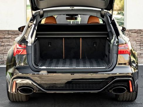 Certified 2023 Audi RS 6 AWD/4WD image 30