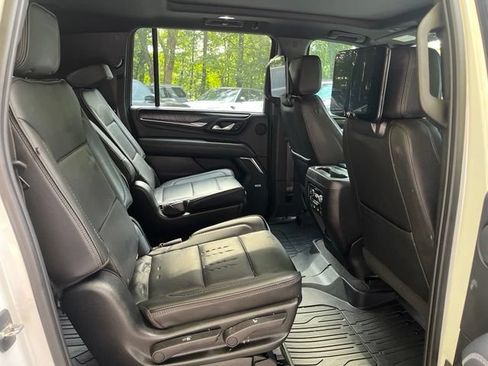 Used 2021 GMC Yukon XL Denali AWD/4WD image 13