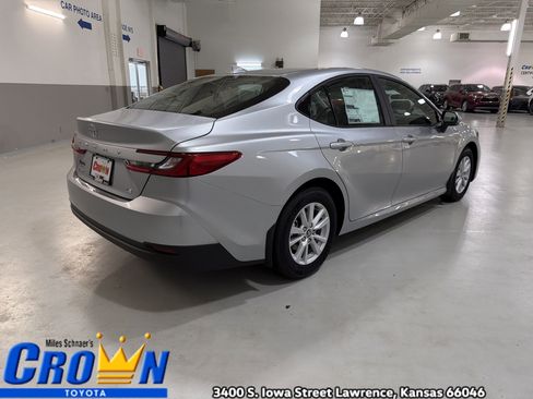 New 2026 Toyota Camry LE FWD image 9