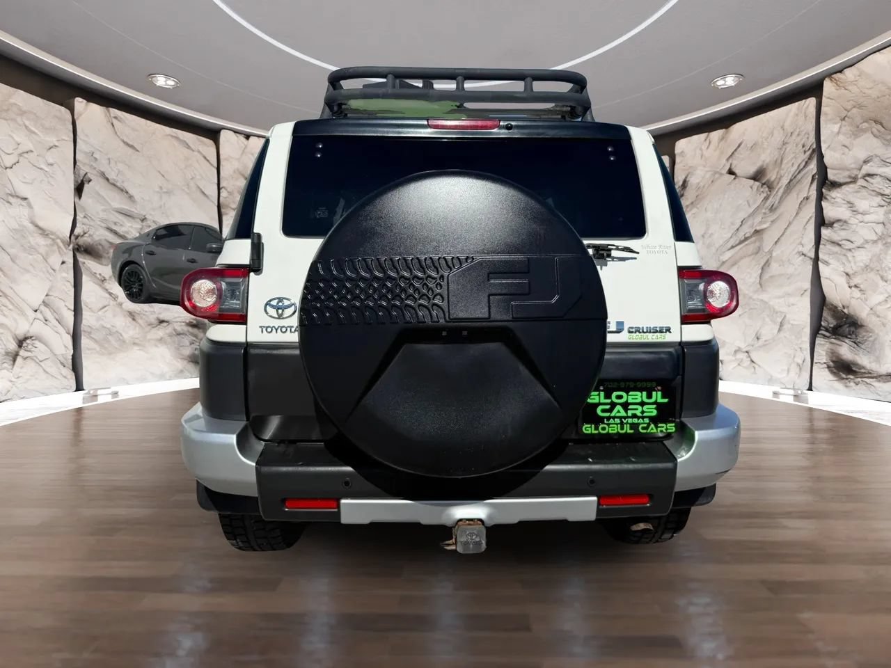 Used 2013 Toyota FJ Cruiser 4WD w/ Upgrade Pkg image 6