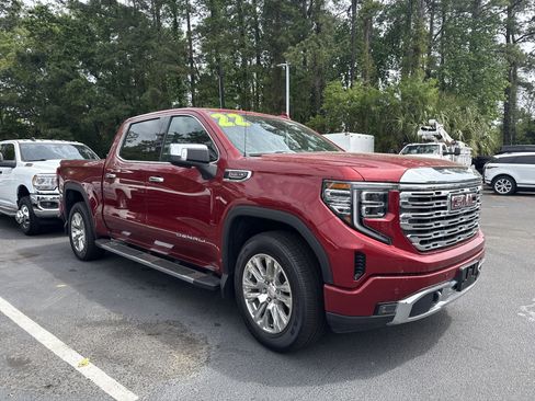 Used 2022 GMC Sierra 1500 Denali image 2