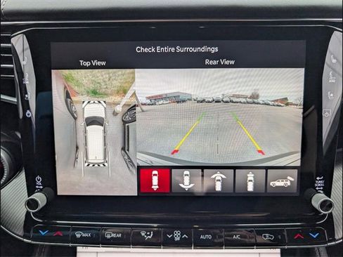 Used 2023 Jeep Grand Wagoneer Series II image 11