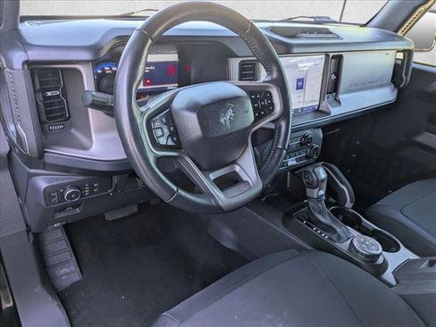 Used 2022 Ford Bronco Outer Banks AWD/4WD image 10