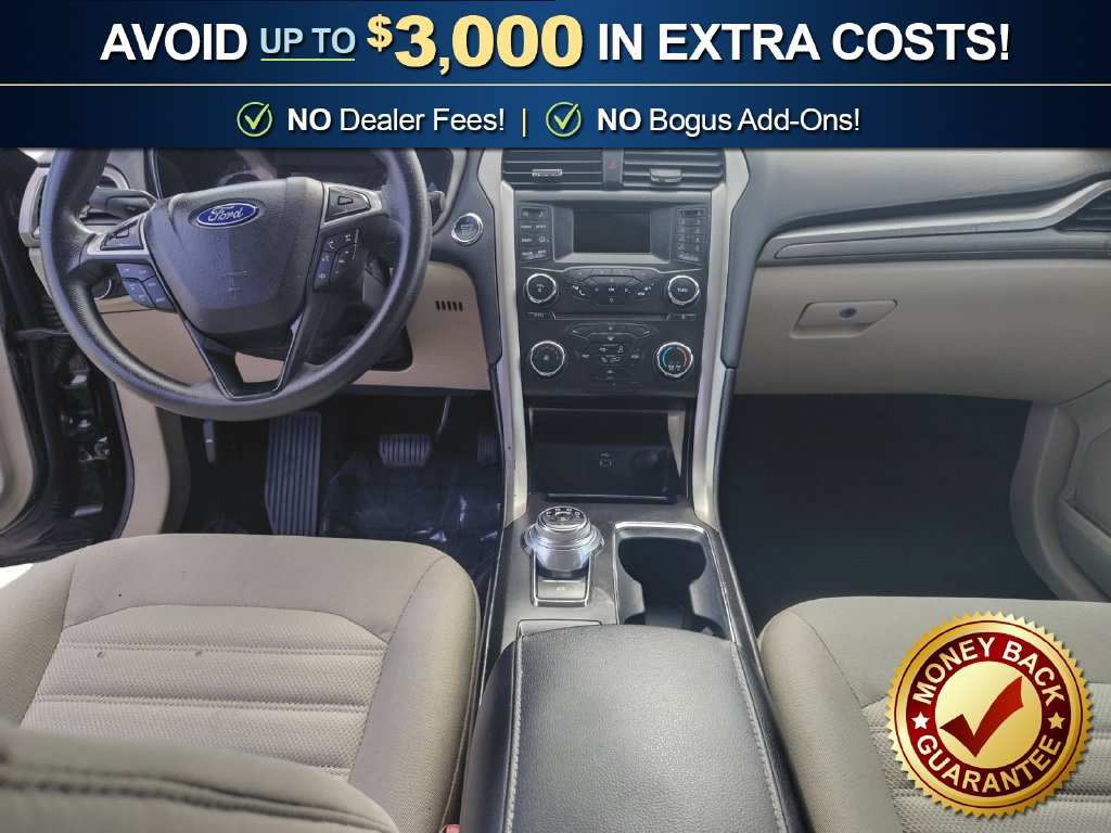 Used 2017 Ford Fusion SE FWD image 17