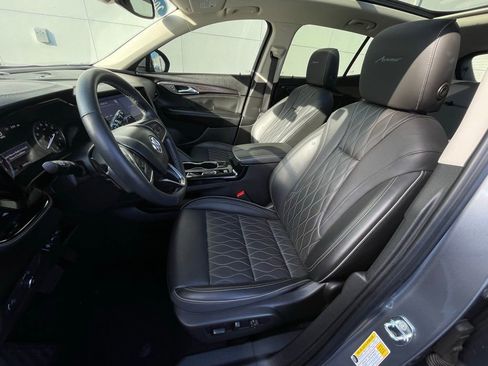 Used 2022 Buick Envision Avenir w/ Premium Seat Package image 27