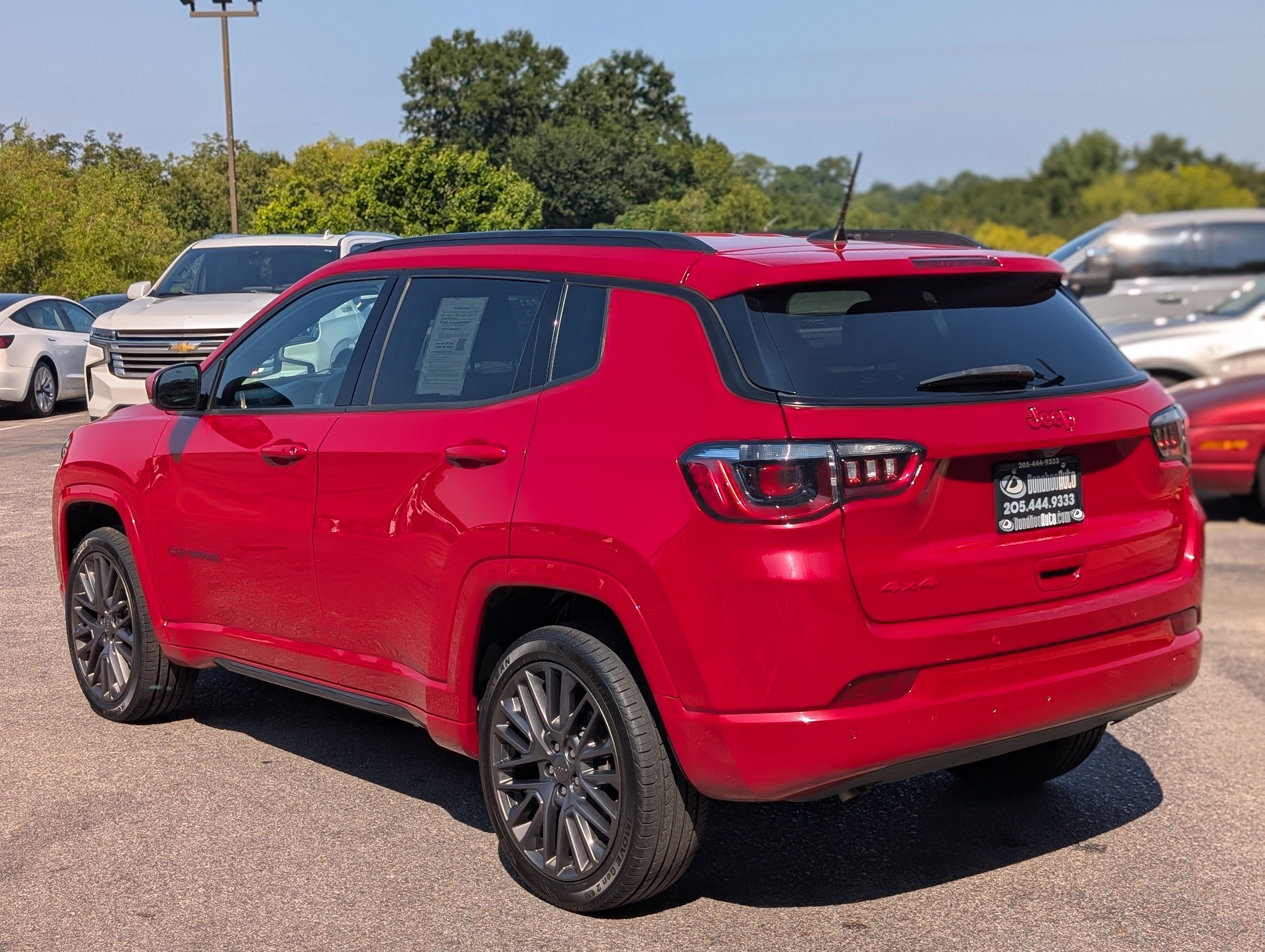 Used 2023 Jeep Compass Limited AWD/4WD image 7