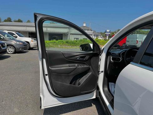 Used 2023 Chevrolet Equinox LT w/ LPO, Floor Liner Package image 12