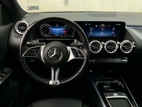 Used 2025 Mercedes-Benz GLA 250 GLA 250 image 14