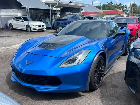 Used 2015 Chevrolet Corvette Z06 w/ 3LZ Preferred Equipment Group RWD image 1