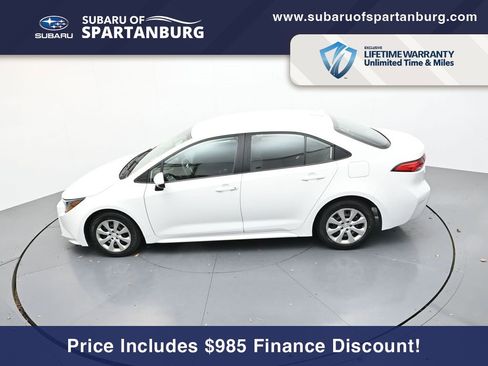 Used 2024 Toyota Corolla LE image 19