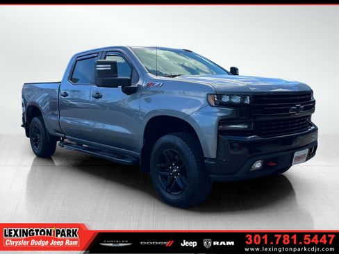 Used 2021 Chevrolet Silverado 1500 LT Trail Boss w/ Bed Protection Package AWD/4WD image 1