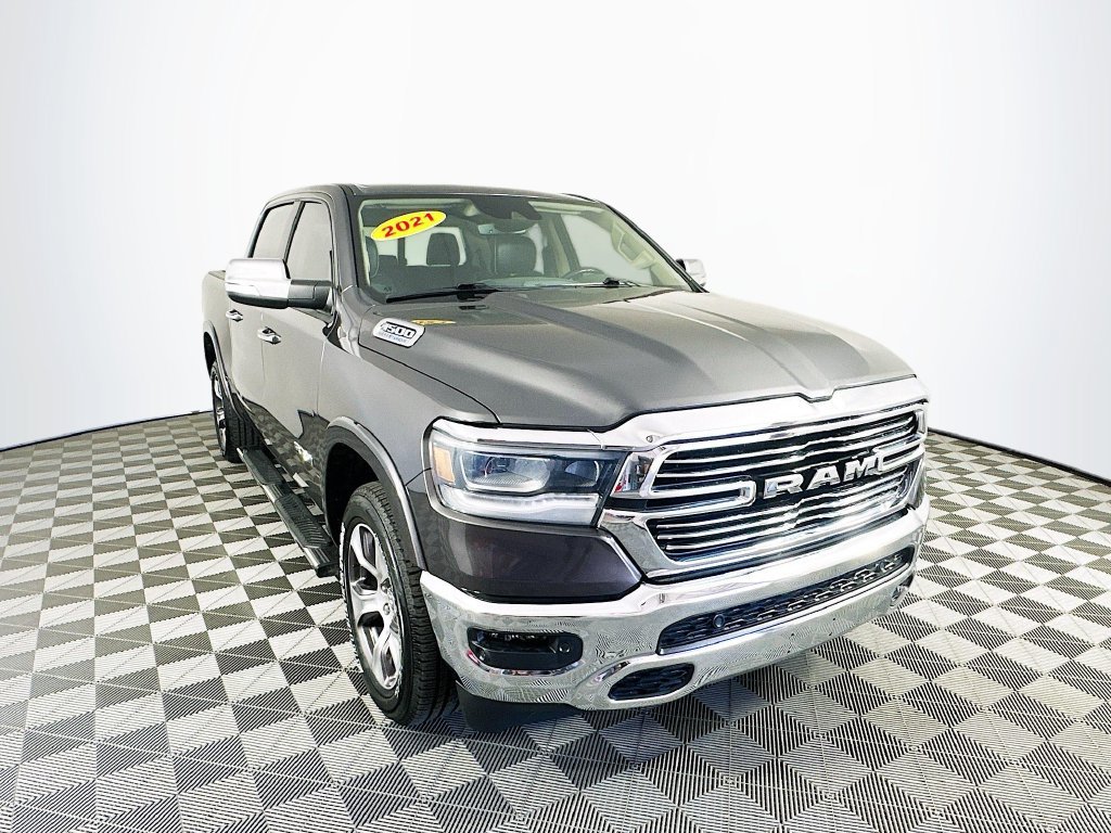Used 2021 RAM 1500 Laramie AWD/4WD image 2