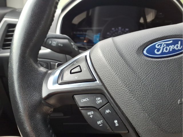 Used 2019 Ford Edge SEL w/ Equipment Group 201A AWD/4WD image 14