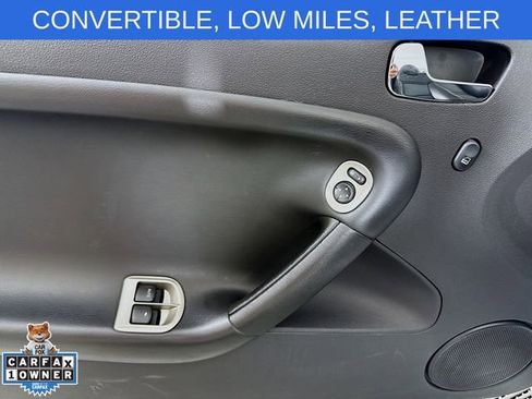 Used 2009 Pontiac Solstice Convertible w/ Premium Package RWD image 15