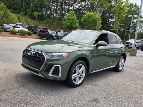 Used 2023 Audi Q5 e Premium Plus AWD/4WD image 4