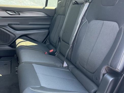 New 2025 Jeep Grand Cherokee L Laredo w/ Trailer Tow Package image 23