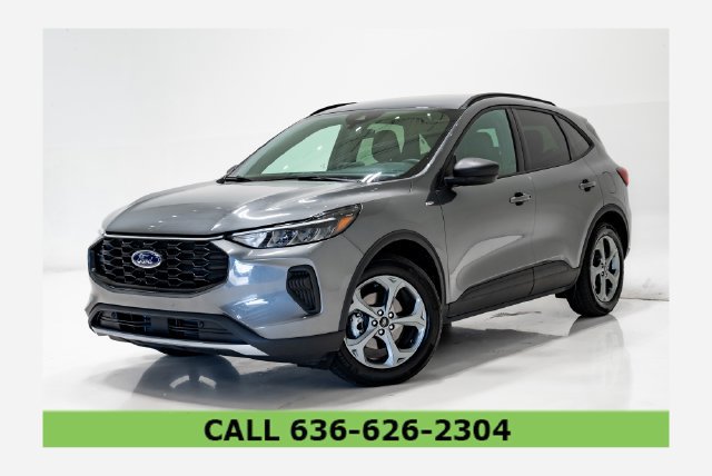 Used 2025 Ford Escape ST-Line FWD image 1