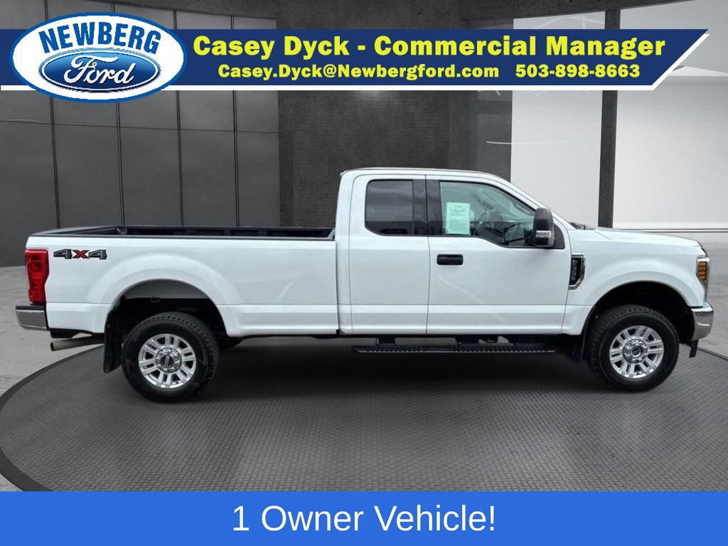 Used 2019 Ford F350 XLT w/ Camper Package AWD/4WD image 4