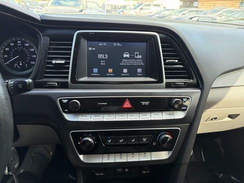 Used 2019 Hyundai Sonata SE FWD image 22