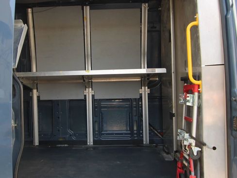 Used 2019 Mercedes-Benz Sprinter 170 image 12