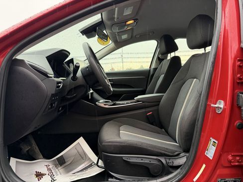Used 2021 Hyundai Sonata SE FWD image 13