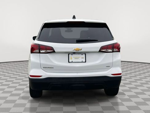 Used 2022 Chevrolet Equinox LS w/ LS Convenience Package AWD/4WD image 6