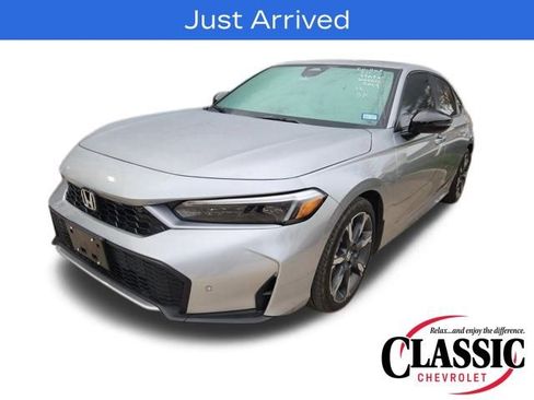 Used 2026 Honda Civic Sport Touring image 4