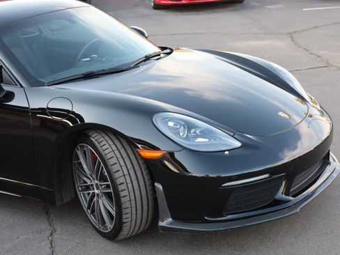 Used 2017 Porsche 718 Cayman S RWD image 10