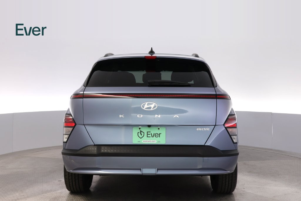 Used 2025 Hyundai Kona SEL FWD image 15