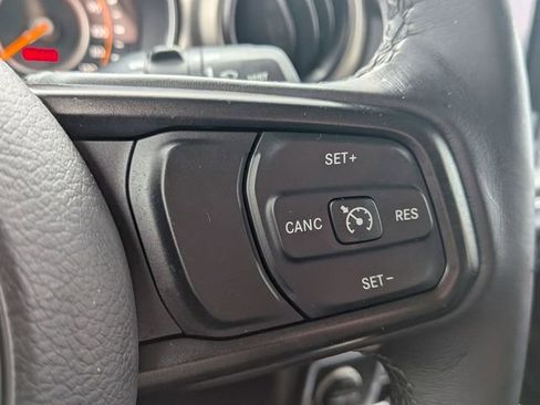 Used 2019 Jeep Wrangler Unlimited Sport S image 21